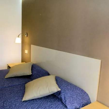 Amazing Exclusive Vutsanclemente *